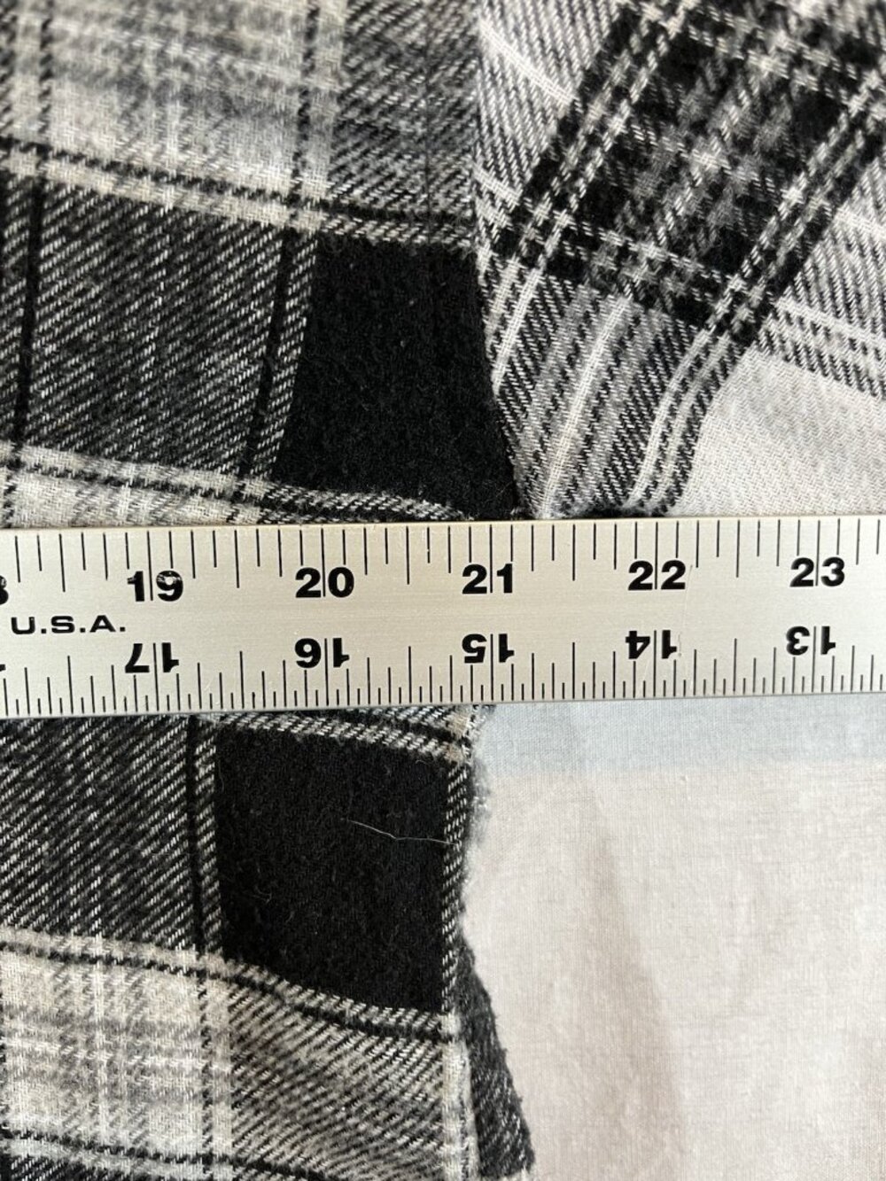 Forever 21 Women’s Small Brown & Black Patchwork Plaid Blouse - Picture 4 of 6